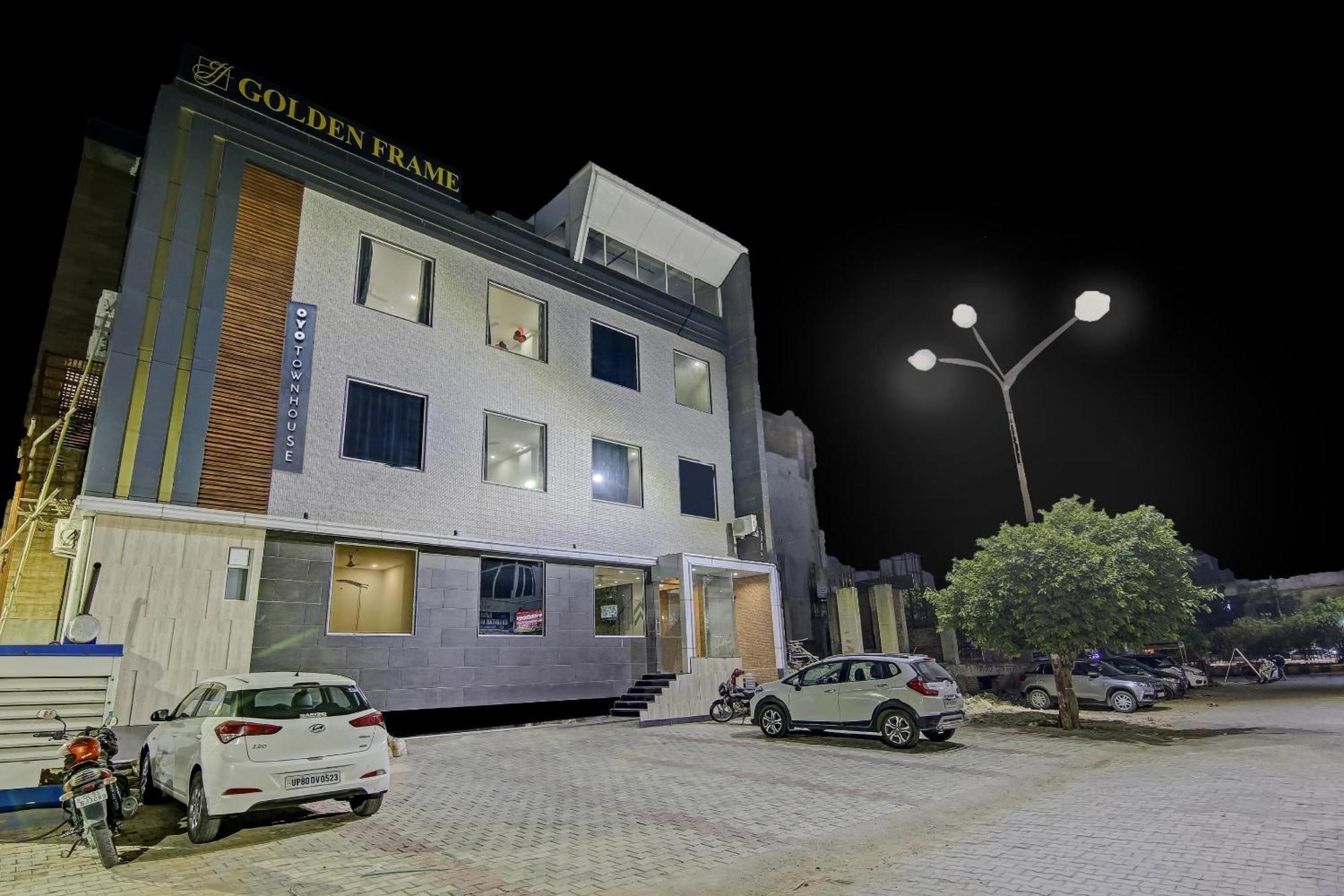 Townhouse Golden Frame Otel Ghaziabad Dış mekan fotoğraf